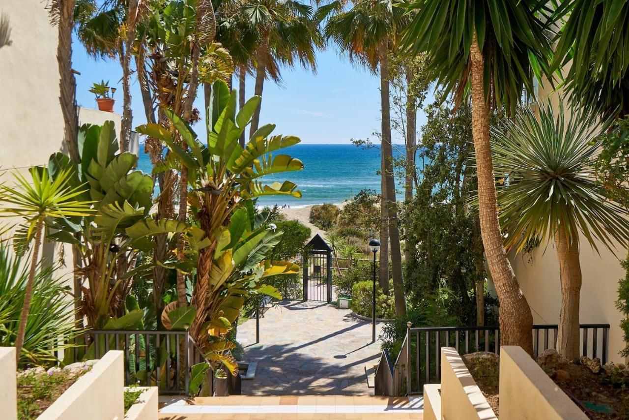 Oleholidays 344 Romana Playa Con Vistas Al Mar Marbella Bagian luar foto