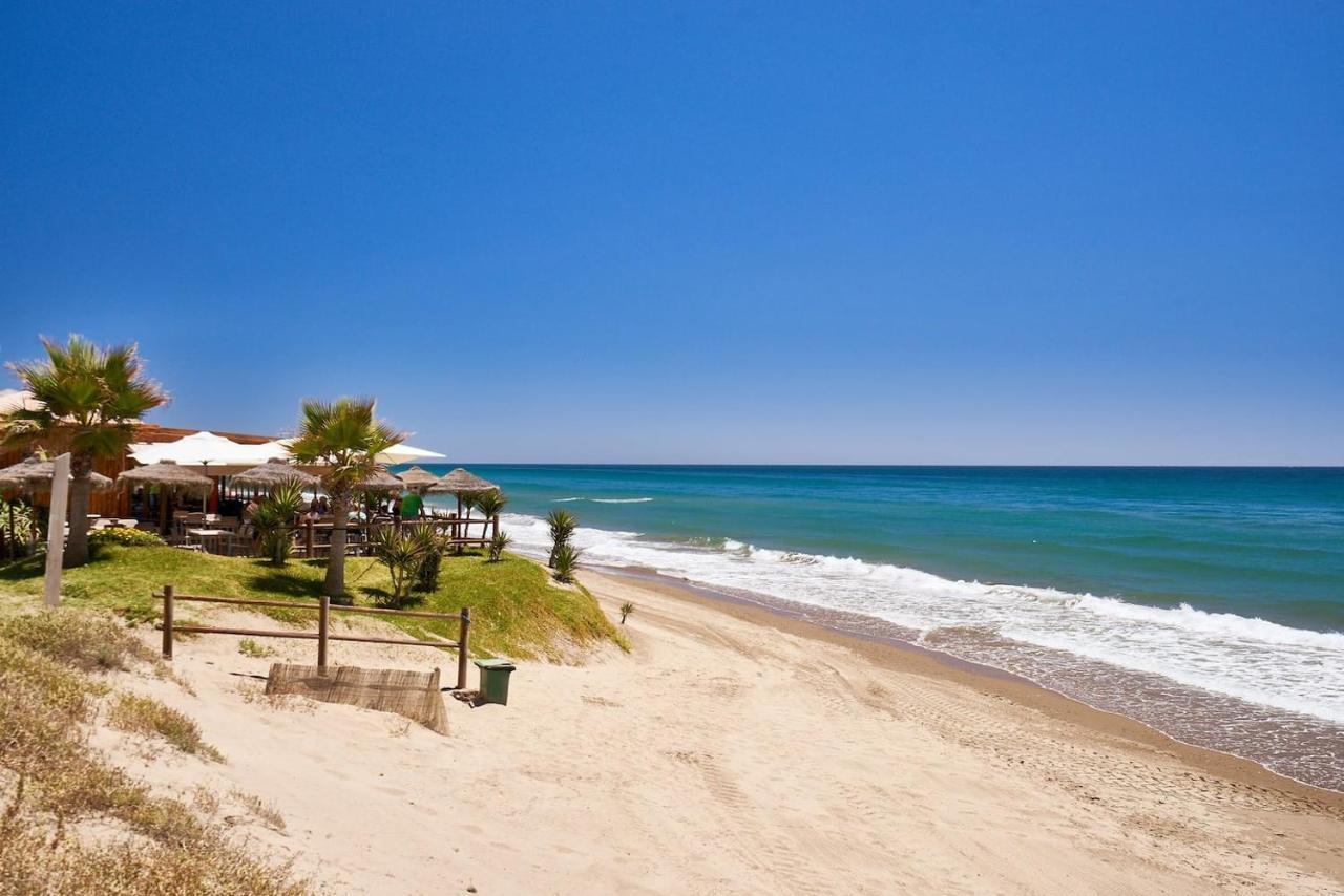 Oleholidays 344 Romana Playa Con Vistas Al Mar Marbella Bagian luar foto